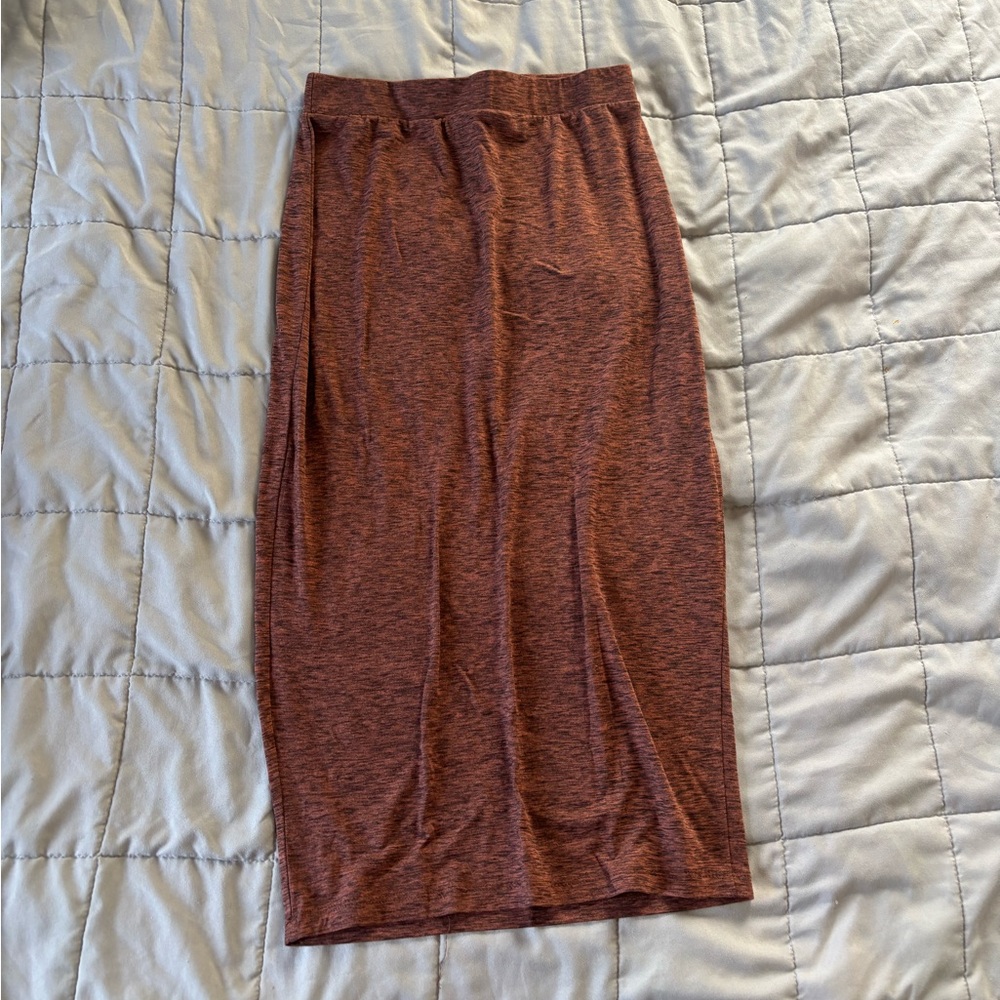 🟡 CLEARANCE Wild Fable Burgundy skirt small
